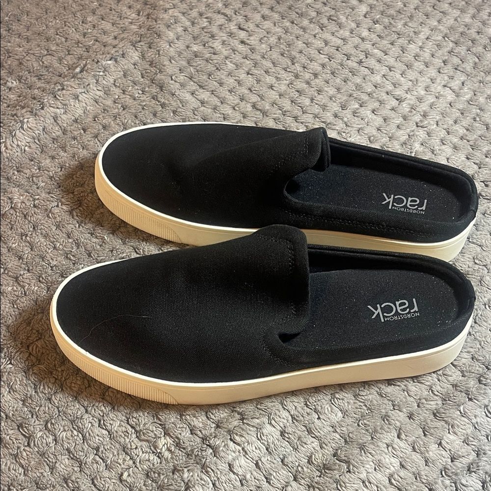 Nordstrom rack Black Slip-On Sneakers size 7M